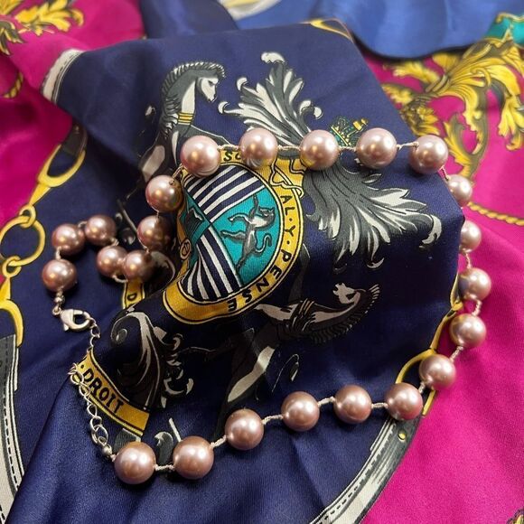 Faux Pink Large Pearls Necklace - Picture 1 of 7